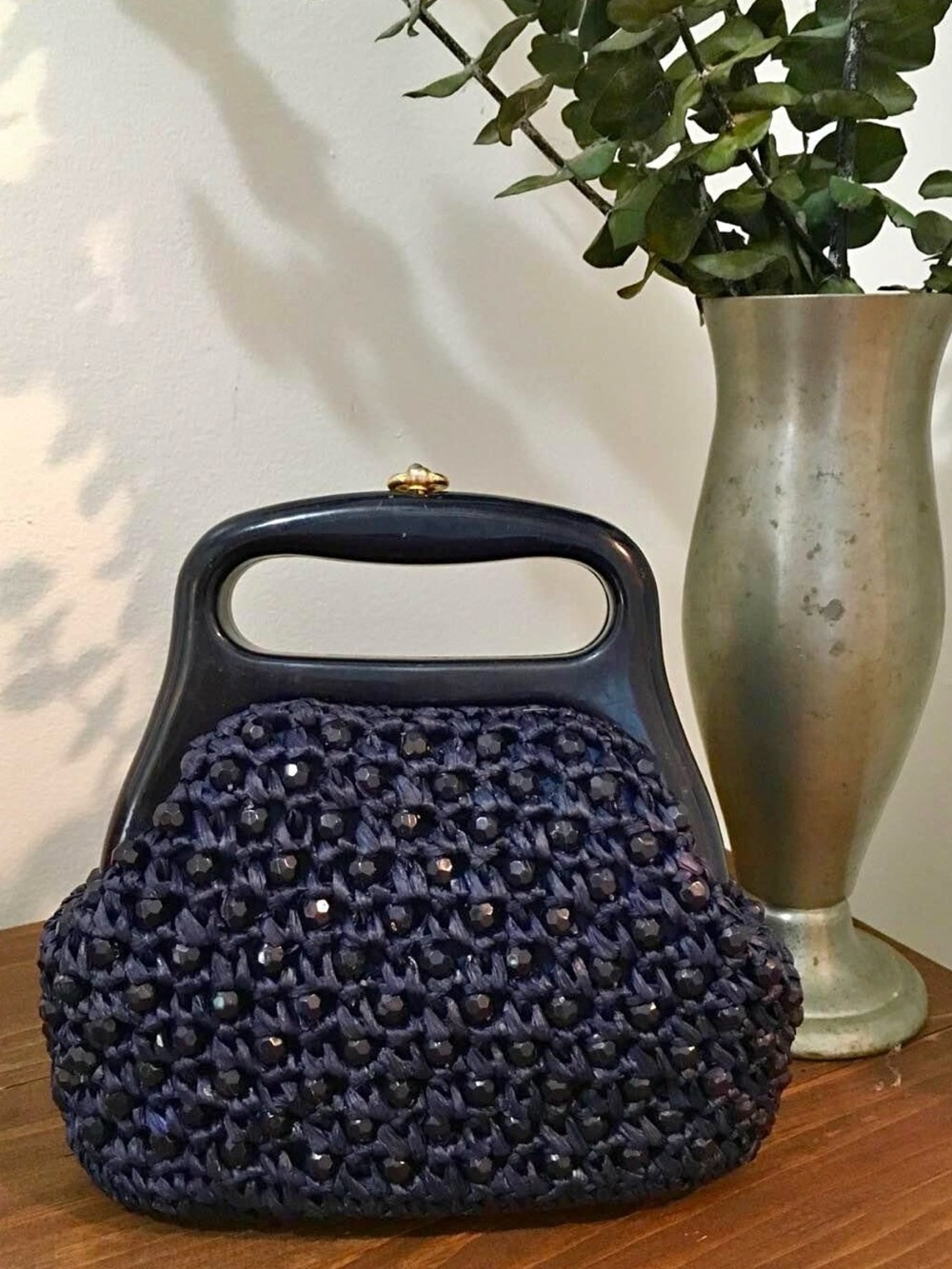 👛 50- 1950’s-1060’s Classic Vintage Navy Woven Mini Handbag/ Acrylic Top Handle